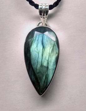 Labradorite Sterling Silver Pendant with cord